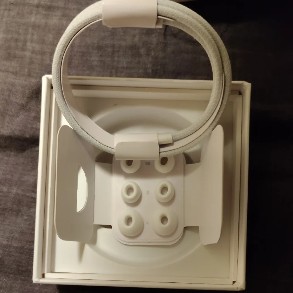 Apple AirPods Pro - White